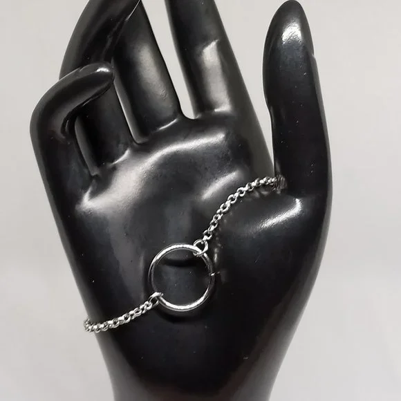 Stainless Steel Bracelet with Open Ring Pendant Jewelry #5 - Picture 1 of 8